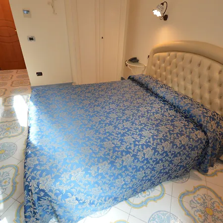 Palazzo Pisani 4*