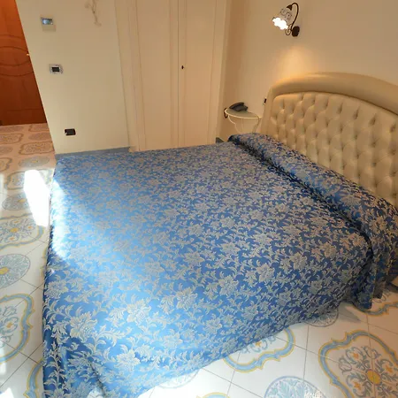 Palazzo Pisani Bed & Breakfast
